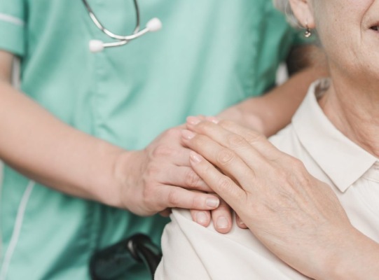 Connects you to a health coach